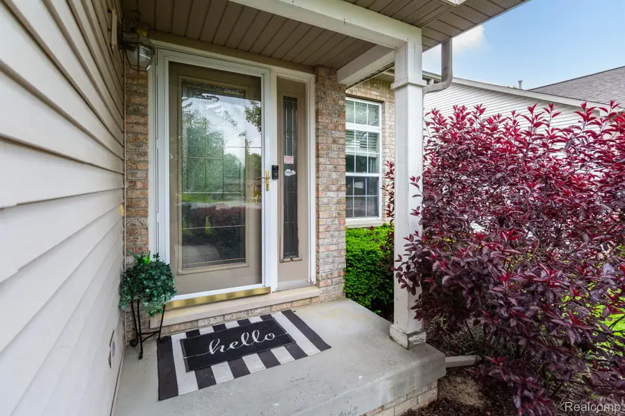 6075 Davison Road, Burton, MI 48509 - #3