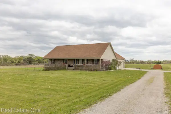 25260 32 Mile Road, Lenox, MI 48050