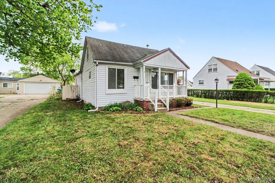 28629 Rush Street, Garden City, MI 48135 - #2