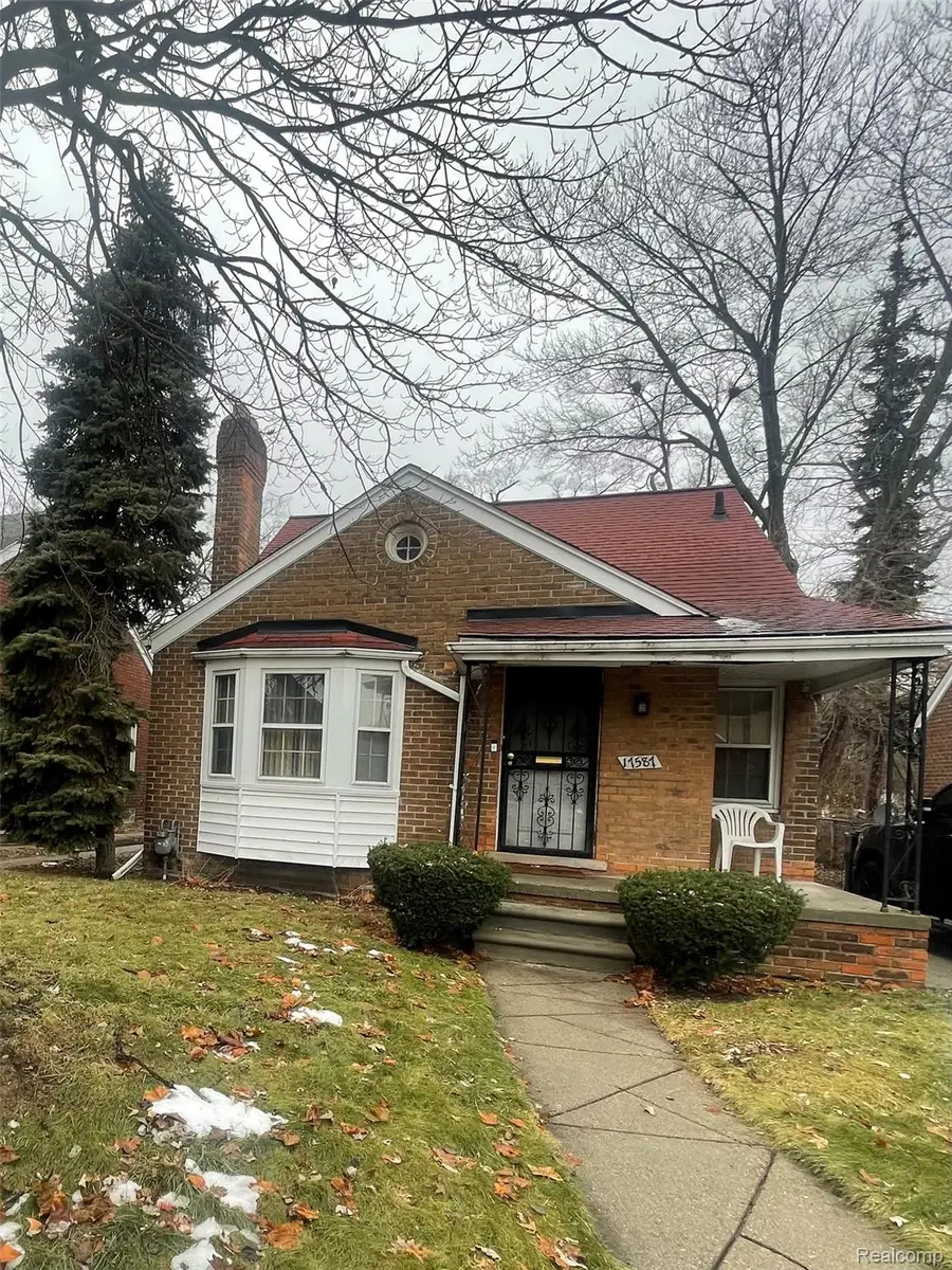 17587 Strathmoor Street, Detroit, MI 48235 - #2