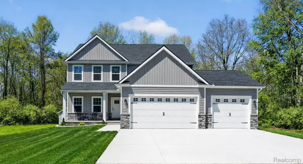 8130 Hinchey Road, Pinckney, MI 48169