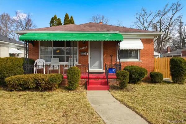 20508 Fox, Redford, MI 48240