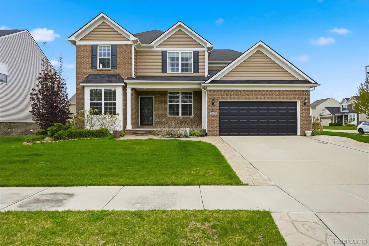 16308 Adelaide Drive, Macomb, MI 48044 - #1