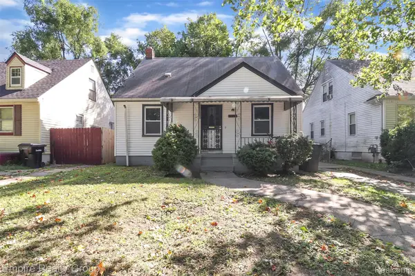 7776 Mettetal Street, Detroit, MI 48228
