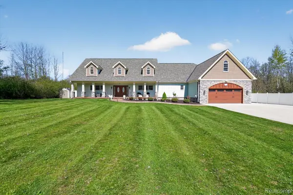 2168 Wiggins Road, Fenton, MI 48430