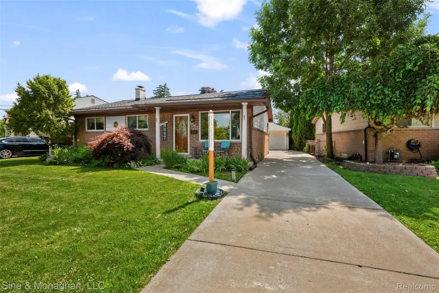 1515 Westchester Street, Westland, MI 48186 - #2