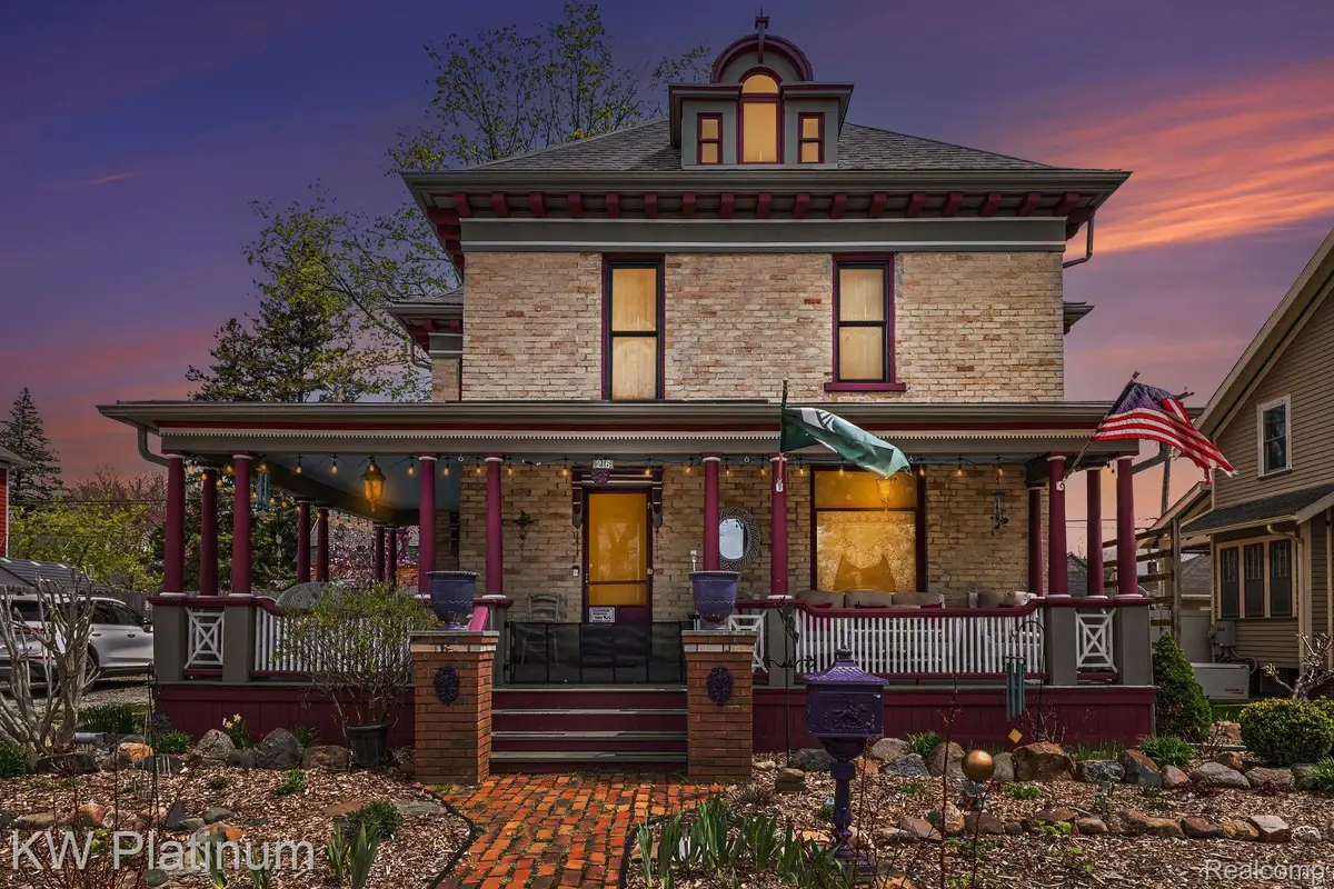 216 S Main Street, Yale, MI 48097 - #1