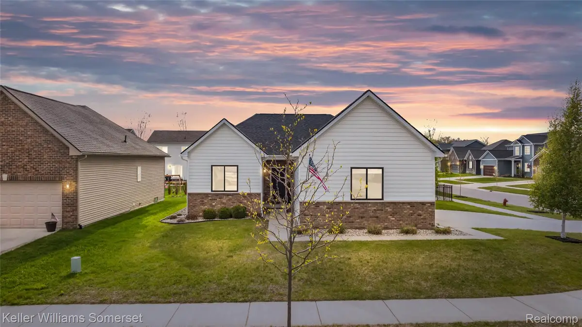 328 Hidden River E, Holly, MI 48442 - #1