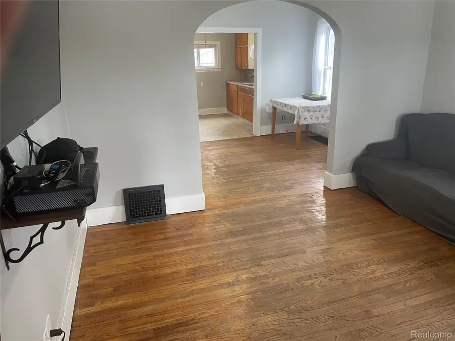 218 16th Street, Port Huron, MI 48060 - #3