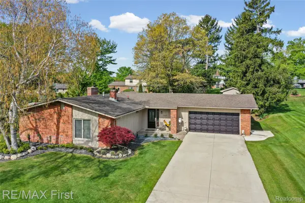 52531 Butternut Drive, ShelbyTwp, MI 48316