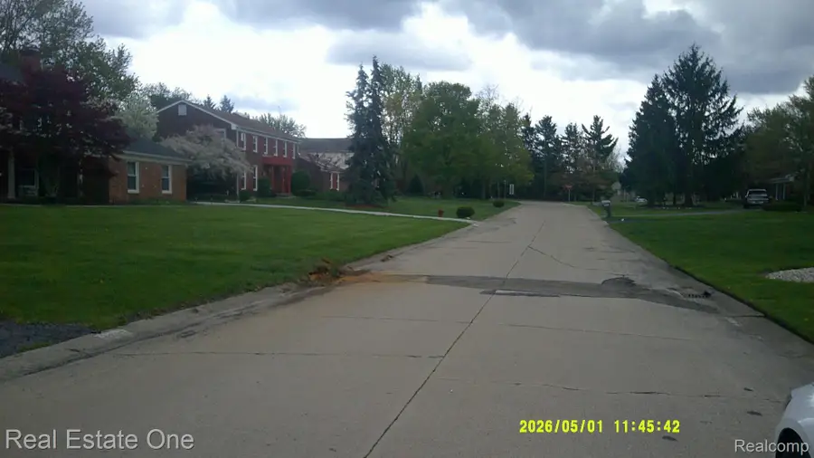 4837 Teddington Drive, West Bloomfield, MI 48323 - #3