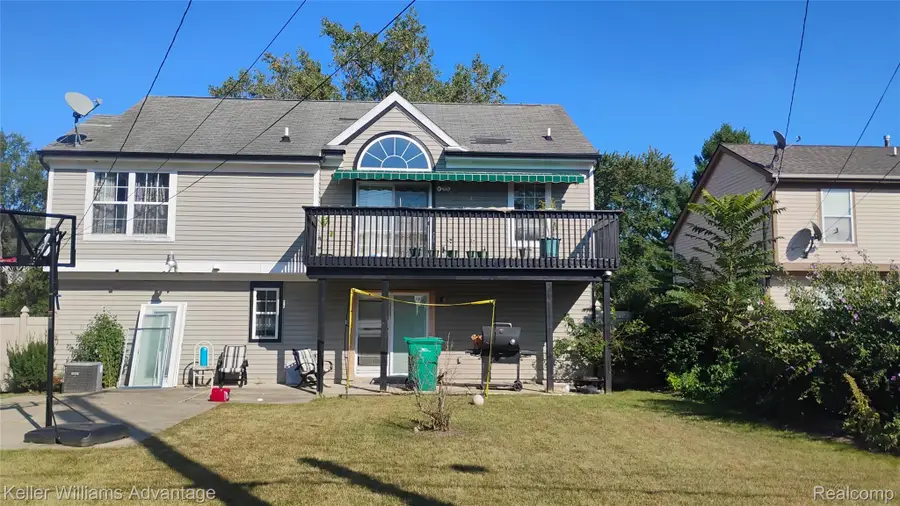6358 Dexter Street, Romulus, MI 48174 - #2