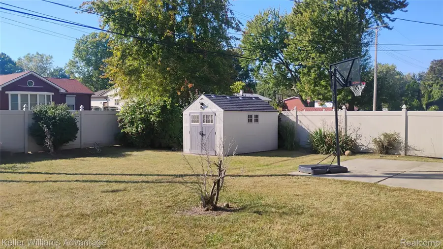 6358 Dexter Street, Romulus, MI 48174 - #3