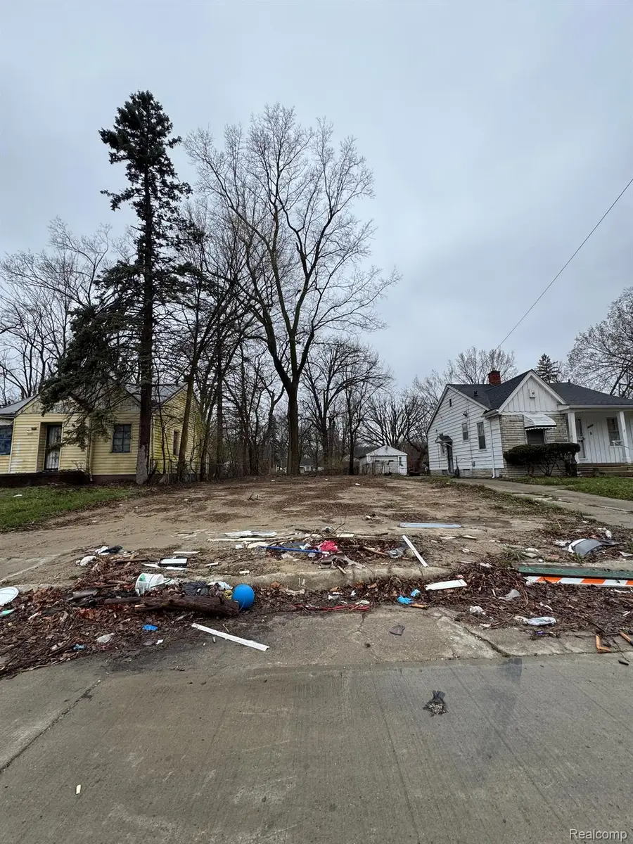 18451 Stout Street, Detroit, MI 48219 - #2