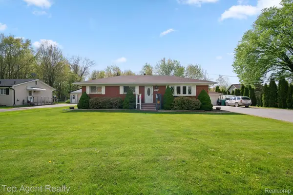 54951 Ridge Road, NewBaltimore, MI 48047