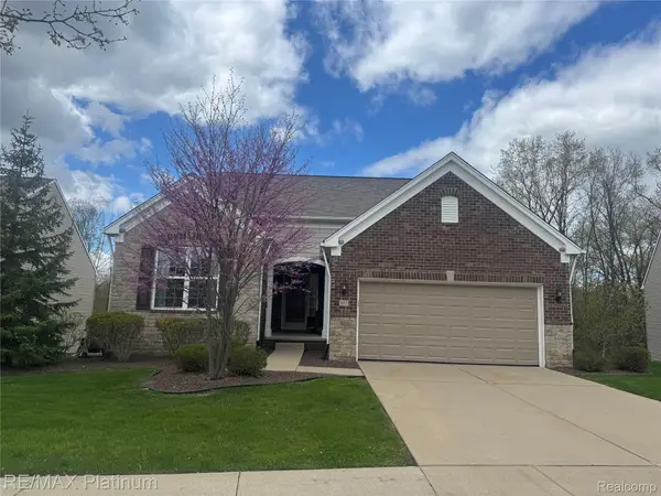 577 Acadia Court, Howell, MI 48843