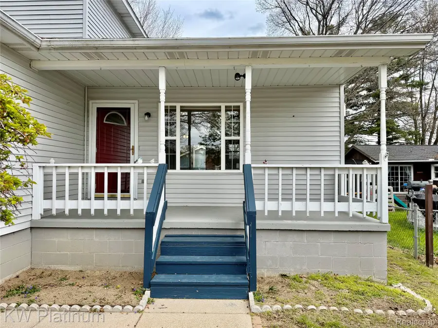 2616 21st Avenue, Port Huron, MI 48060 - #2