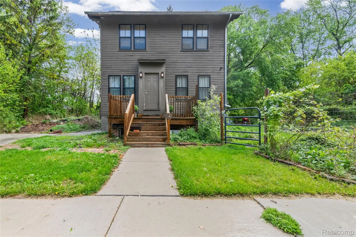 432 Manistique, Detroit, MI 48215 - #1