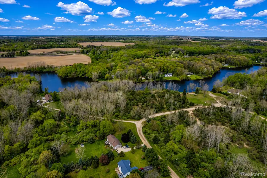 11119 Garrett Drive, Fowlerville, MI 48836 - #2