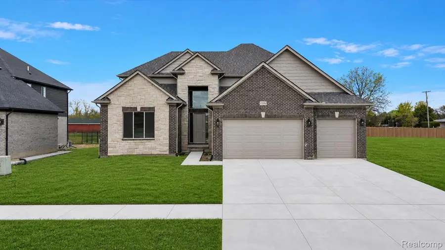 18764 Via Firenze, Macomb, MI 48044 - #2