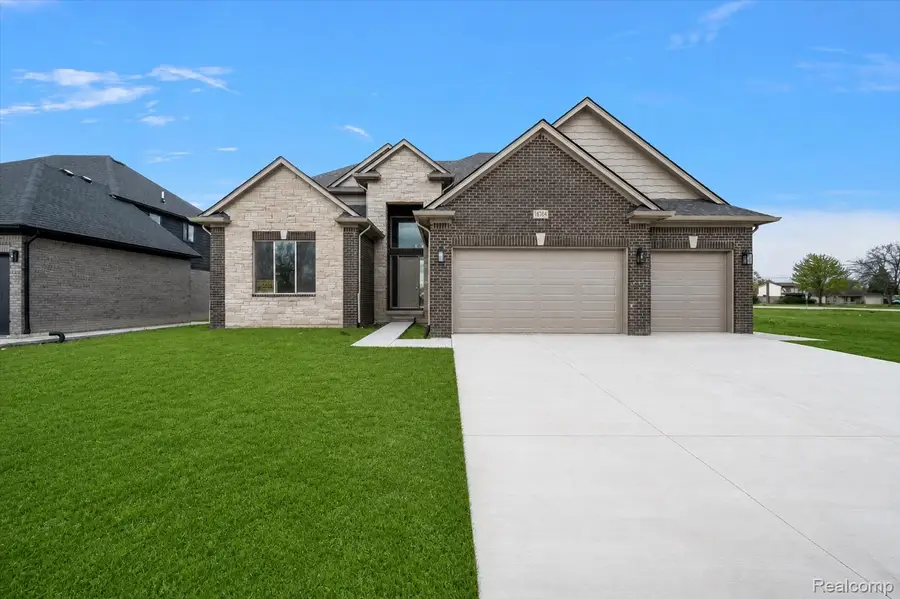 18764 Via Firenze, Macomb, MI 48044 - #3
