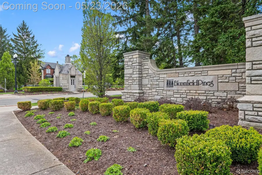 6608 Minnow Pond Drive, West Bloomfield, MI 48322 - #3