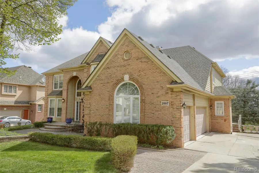 2007 Mapleridge Road, Rochester Hills, MI 48309 - #3