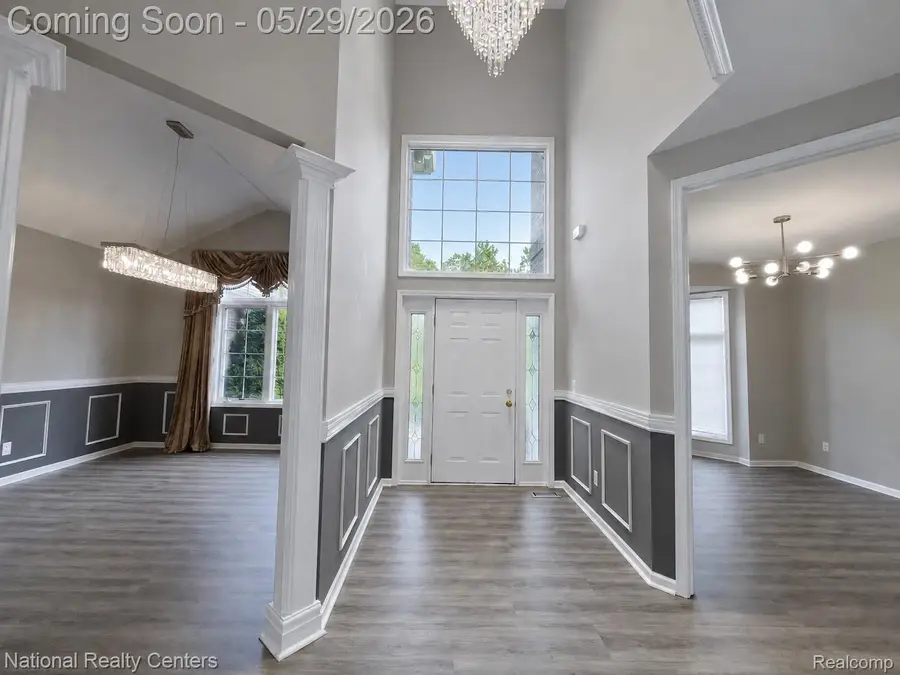 2056 Somerville, Rochester Hills, MI 48307 - #2