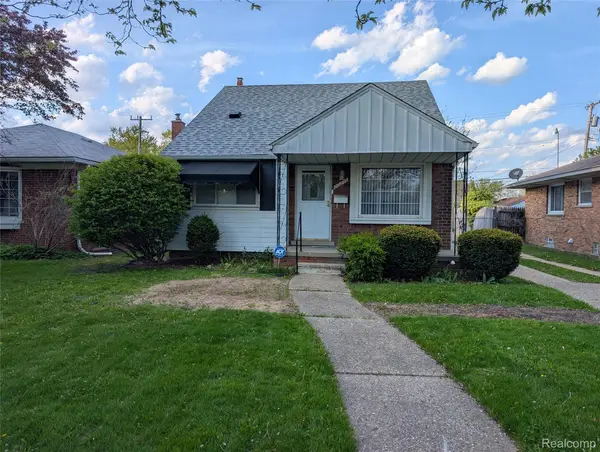 20211 Beaufait Street, HarperWoods, MI 48225
