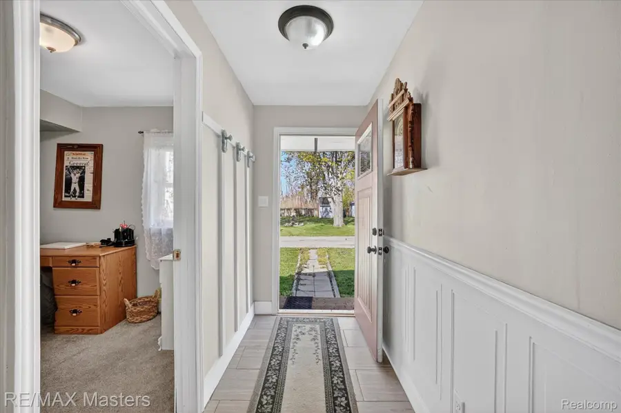 4318 Avenue F, Newport, MI 48166 - #3
