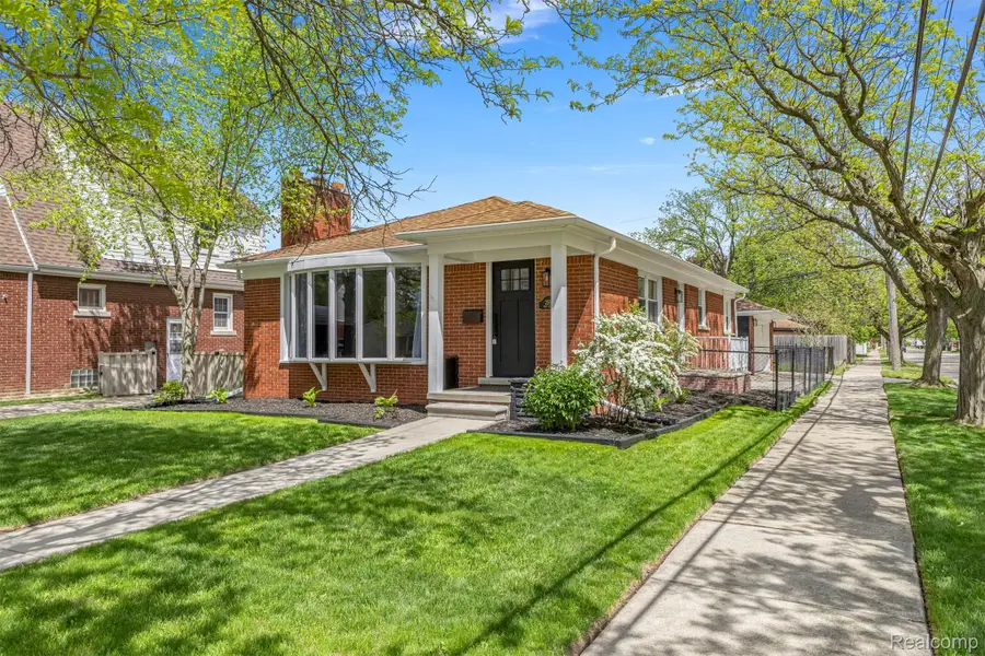 2515 21st Street, Wyandotte, MI 48192 - #3