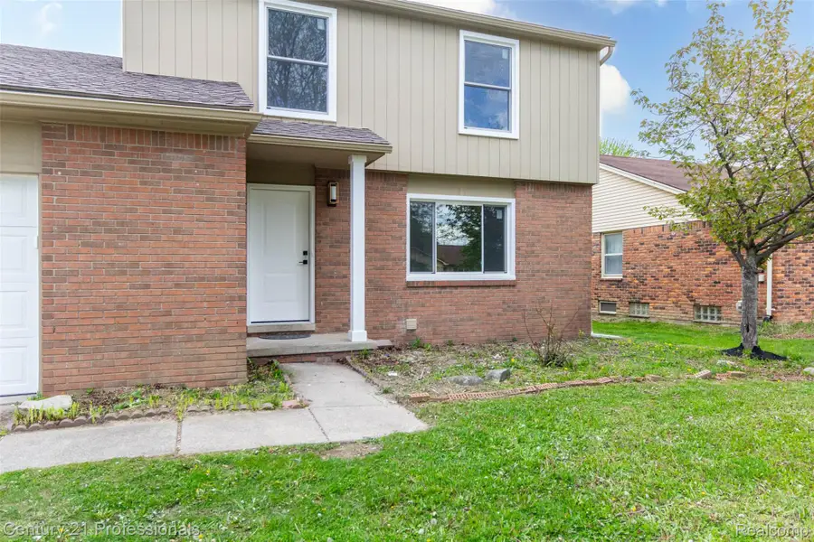 3091 Heritage Drive, Troy, MI 48083 - #3