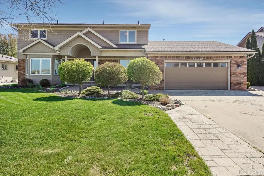 38846 Venetian Drive, Harrison Township, MI 48045 - #3