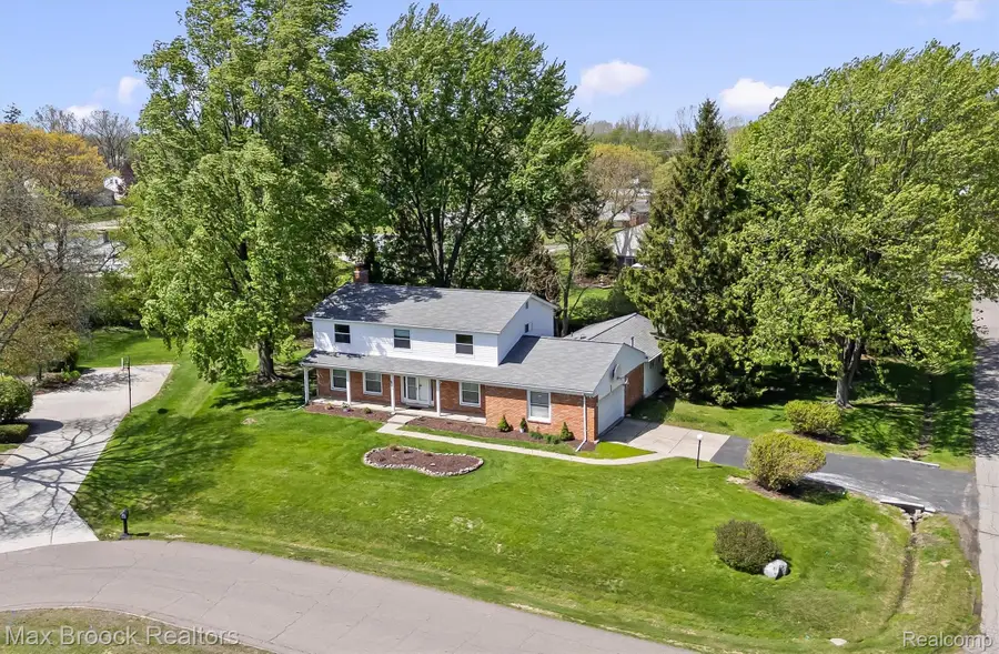 6540 Alderley Way, West Bloomfield, MI 48322 - #3