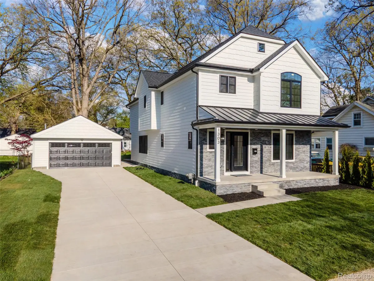 1303 Mohawk Avenue, Royal Oak, MI 48067 - #1