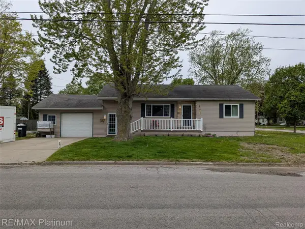 815 N Dewey Street, Owosso, MI 48867