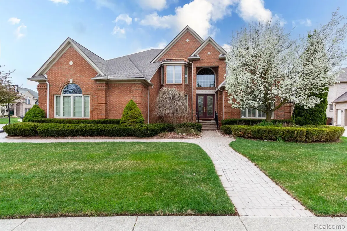 49759 Lakebridge Drive, Shelby, MI 48315 - #1