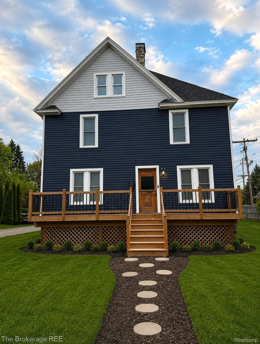 11 1st Street, Oxford, MI 48371 - #1