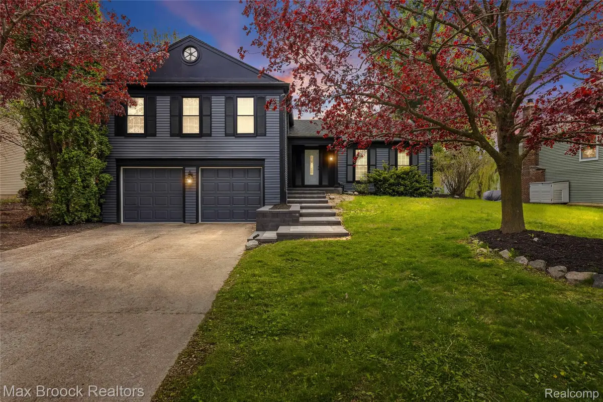 34904 Bunker Hill Drive, Farmington, MI 48331 - #1