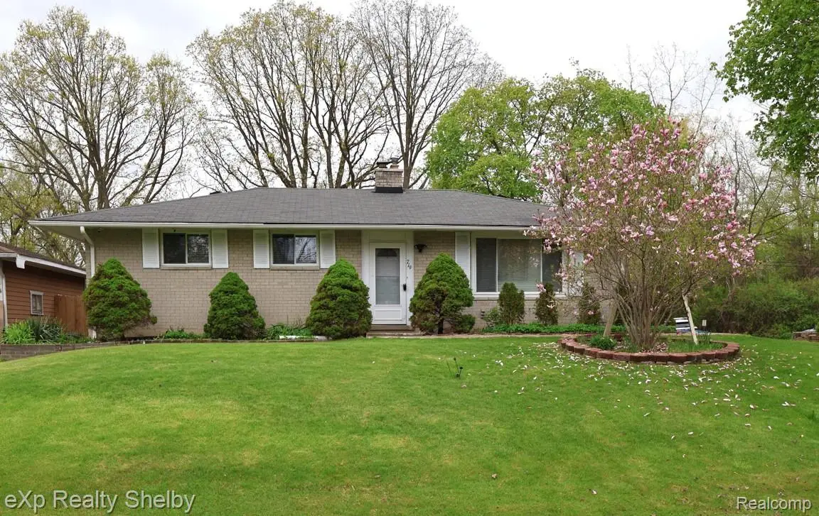 719 Sheryl Drive, Waterford, MI 48328 - #1