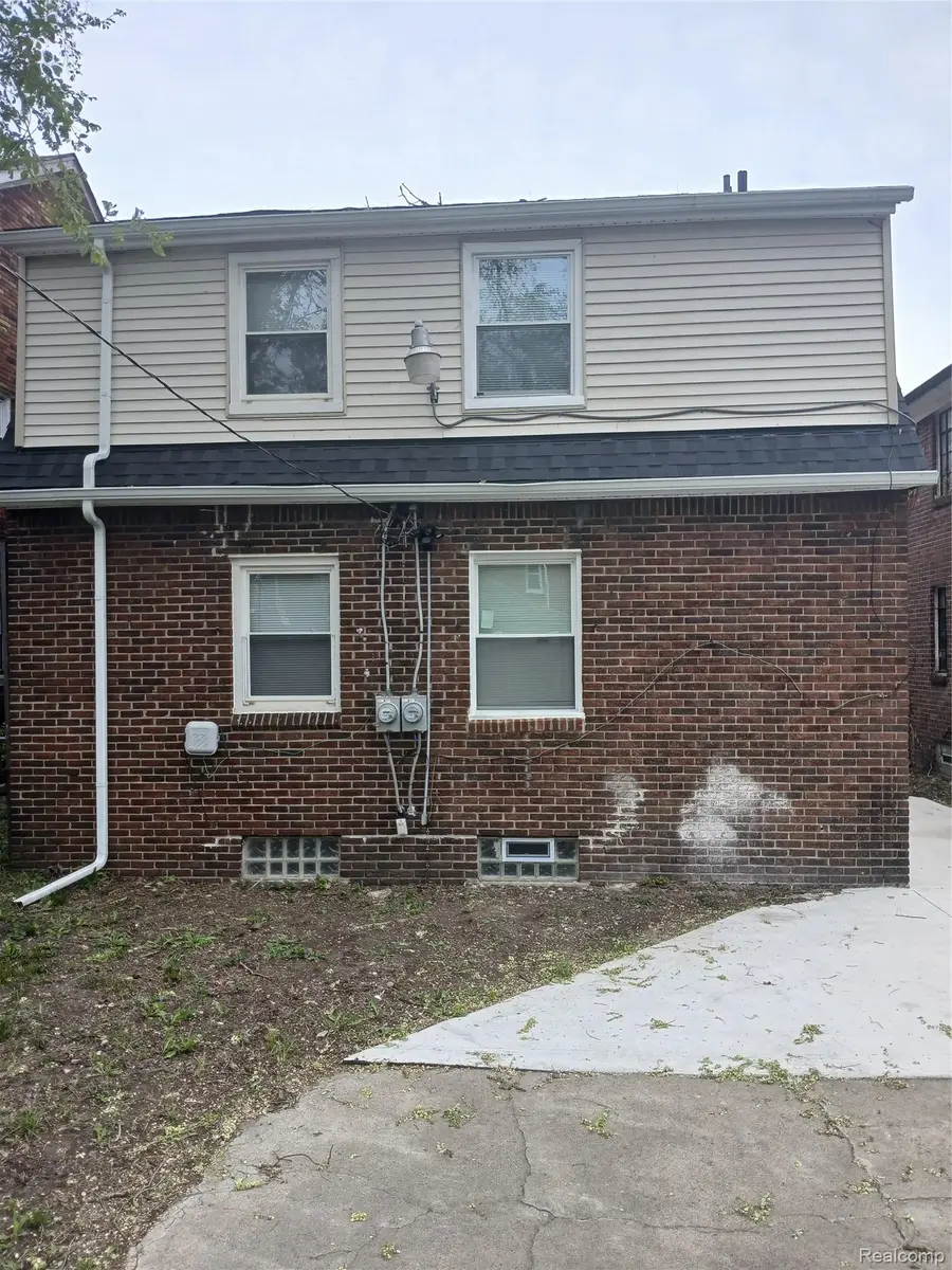 17181 Ohio Street, Detroit, MI 48221 - #2