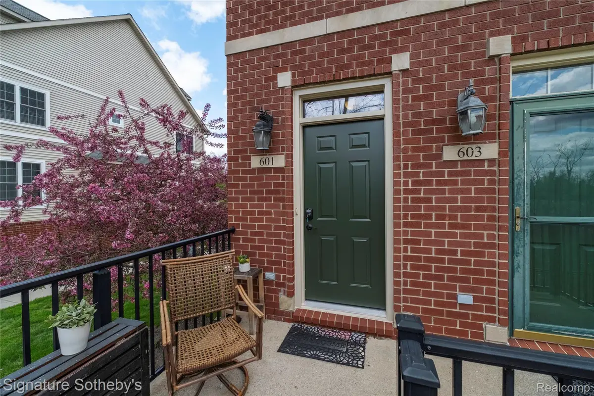 601 Village Lane, Milford, MI 48381 - #1