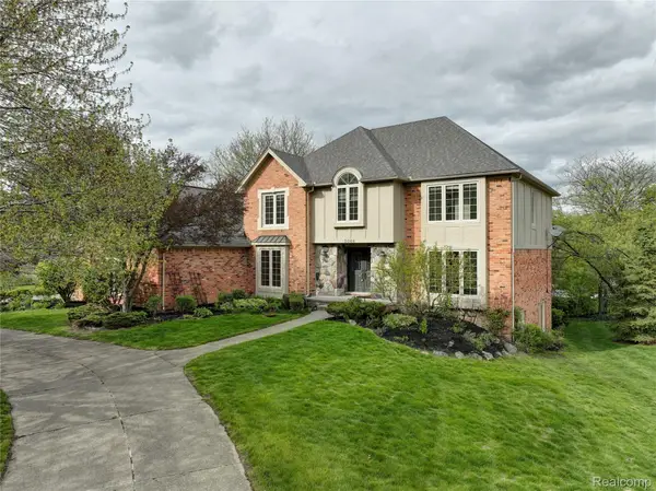 3066 Woodcreek Way, BloomfieldHills, MI 48304