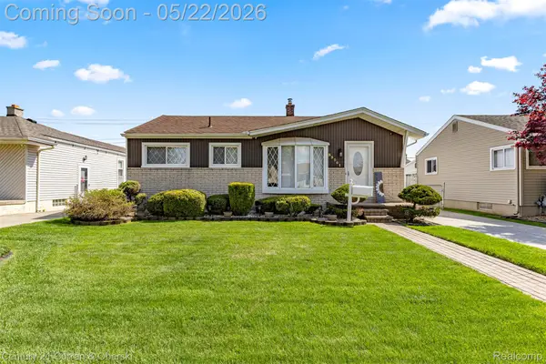 33501 Leona Street, GardenCity, MI 48135