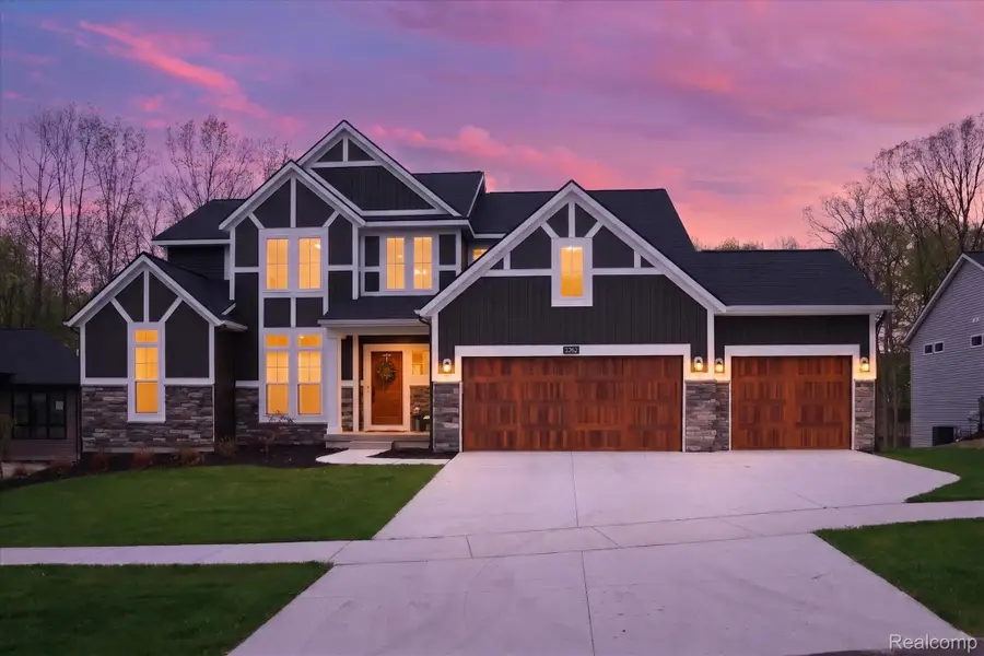 3262 Barett Ridge, Jenison, MI 49428 - #2