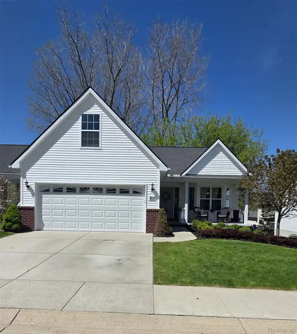 814 Nelsons Ridge Drive, Howell, MI 48843