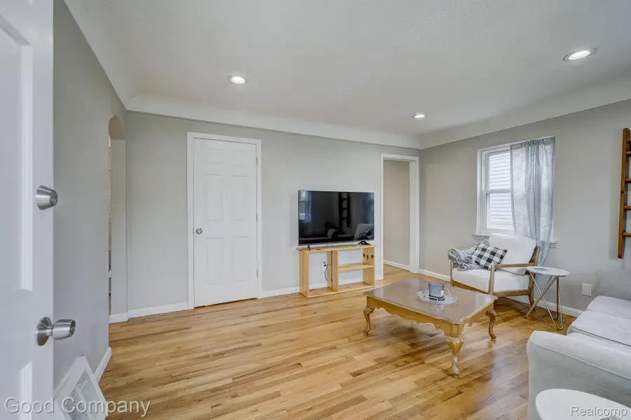 21455 Blackmar Avenue, Warren, MI 48091 - #3