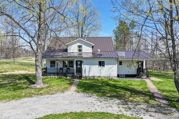 1064 W Helmer Lake Road, Mio, MI 48647