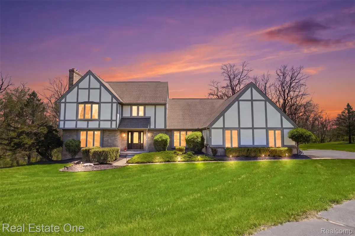 6514 Mountview Court, Brighton, MI 48116 - #1