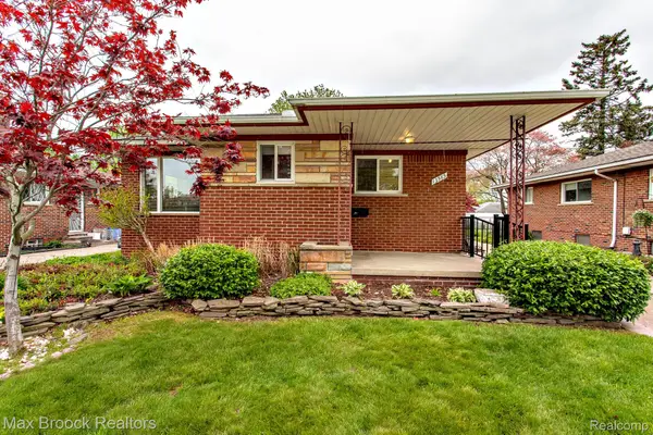 13565 Dixie, Redford, MI 48239